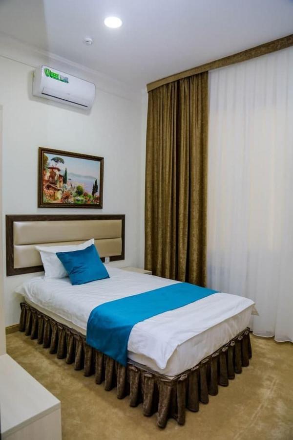 Globus Hotel - 塔什干全球商务宾馆 Teshabayguzar Ngoại thất bức ảnh