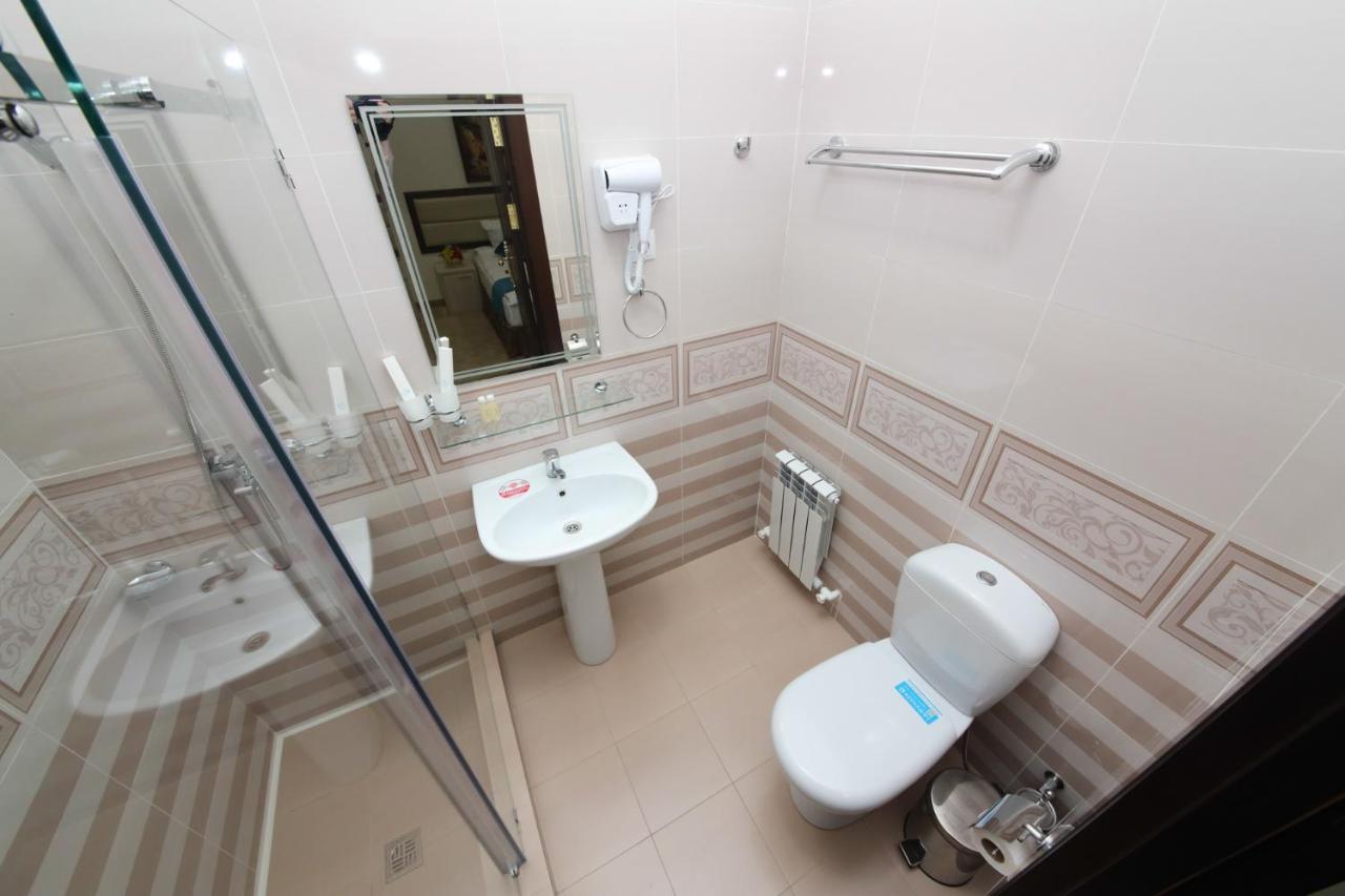 Globus Hotel - 塔什干全球商务宾馆 Teshabayguzar Ngoại thất bức ảnh