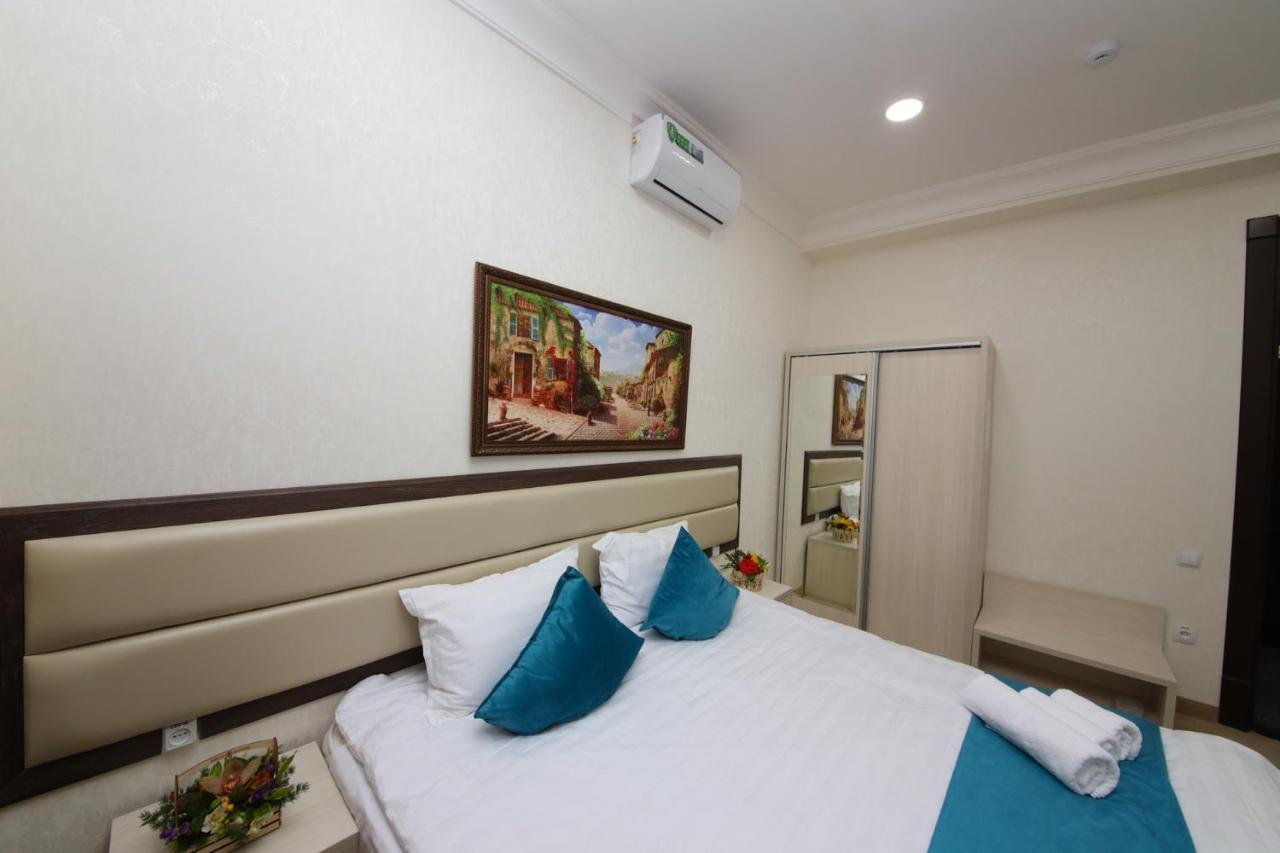 Globus Hotel - 塔什干全球商务宾馆 Teshabayguzar Ngoại thất bức ảnh