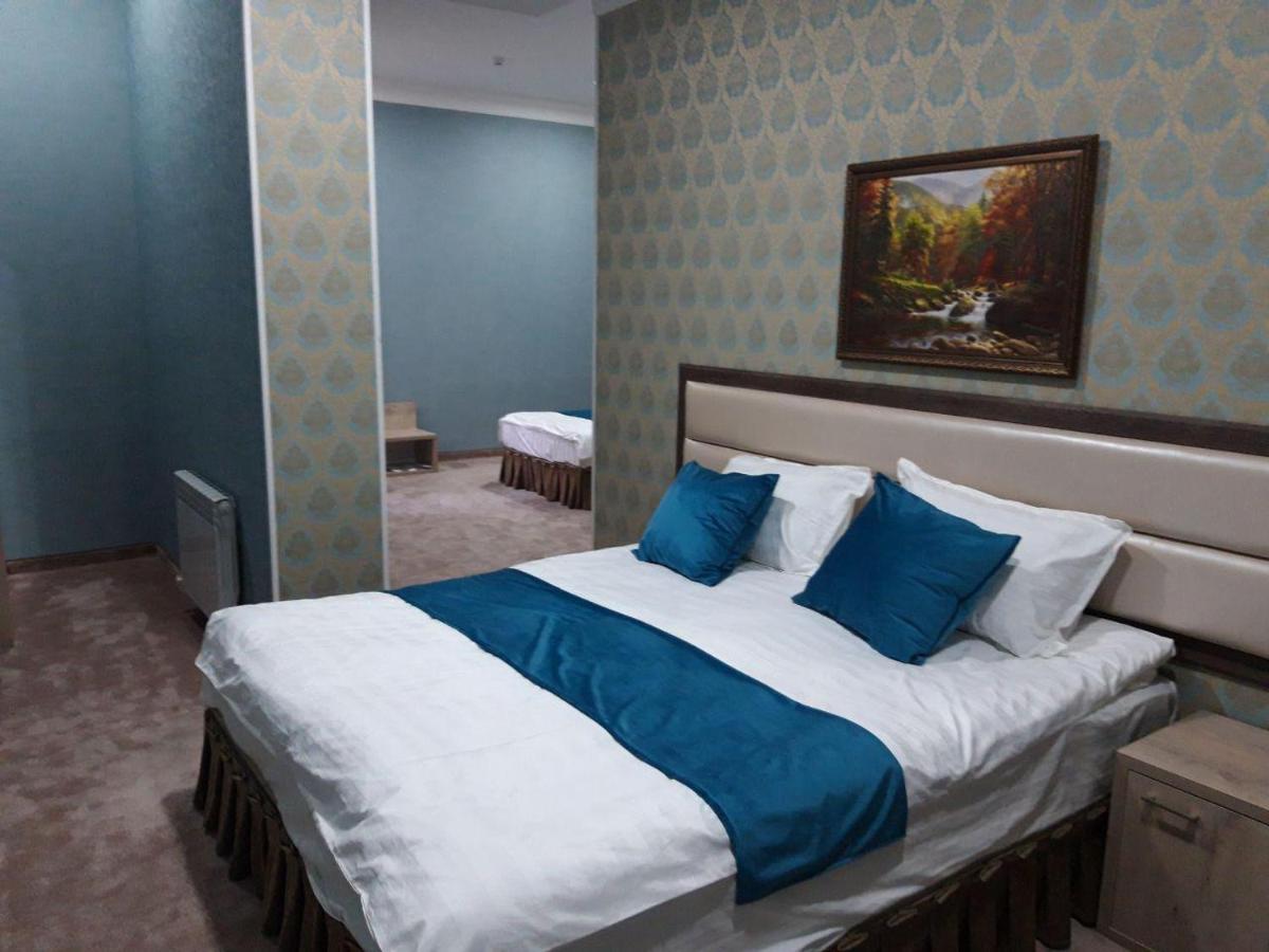 Globus Hotel - 塔什干全球商务宾馆 Teshabayguzar Ngoại thất bức ảnh